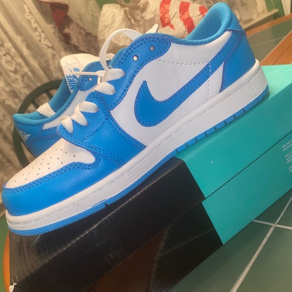 sb air jordan 1 low unc